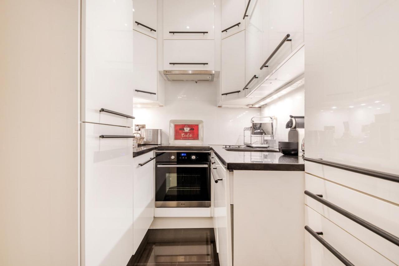 Classy And Spacious One Bedroom Flat In Amazing Location Londres Exterior foto